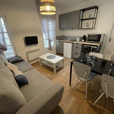 Saphir, Hyper Centre Ville Au Calme Au Fond D'Une Impasse Caen Eksteriør bilde