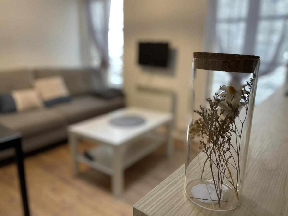 Saphir, Hyper Centre Ville Au Calme Au Fond D'Une Impasse Caen Eksteriør bilde