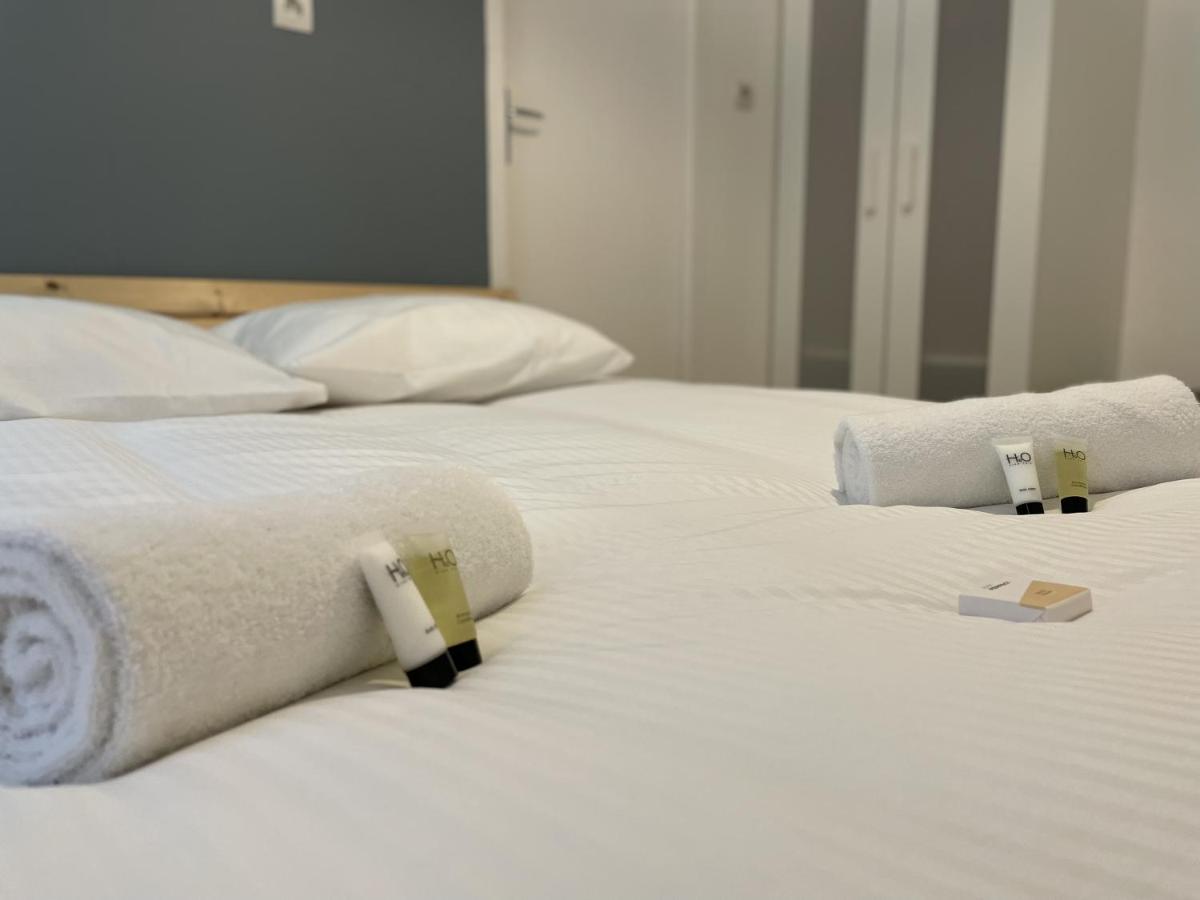 Saphir, Hyper Centre Ville Au Calme Au Fond D'Une Impasse Caen Eksteriør bilde